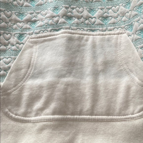 Girls Roxy Cream and Light Blue Patterned Hoodie NWT - Picture 5 of 10
